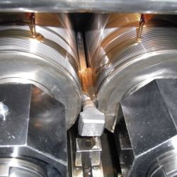 AMF 787-M42x48x400 Schrauben für T-Nuten